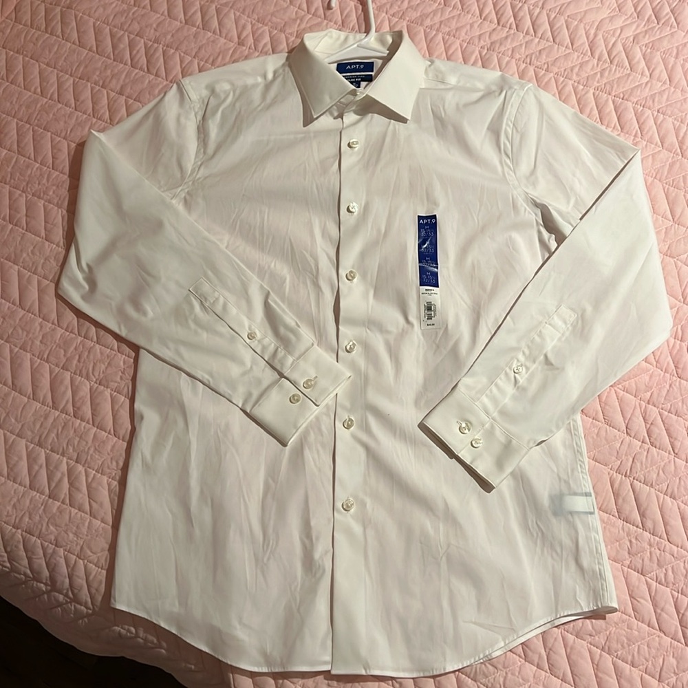 Apt 9 long sleeve premier flex slim fit white button up dress shirt.